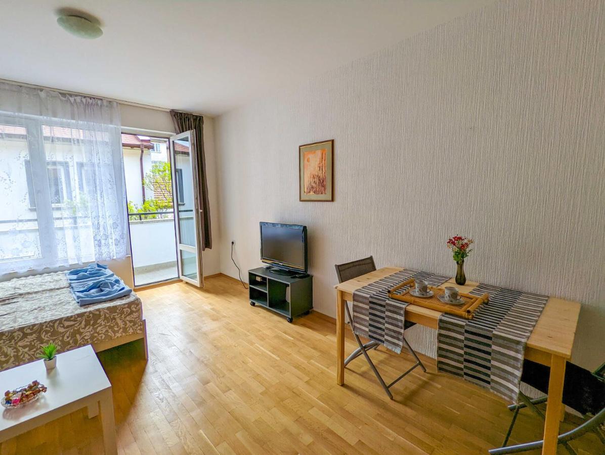 Top Center Relax, Ndk & Vitoshka Str, Free Secured Parking Sofia Exterior foto