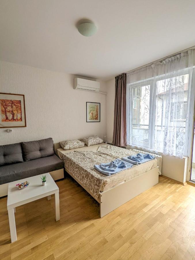 Top Center Relax, Ndk & Vitoshka Str, Free Secured Parking Sofia Exterior foto