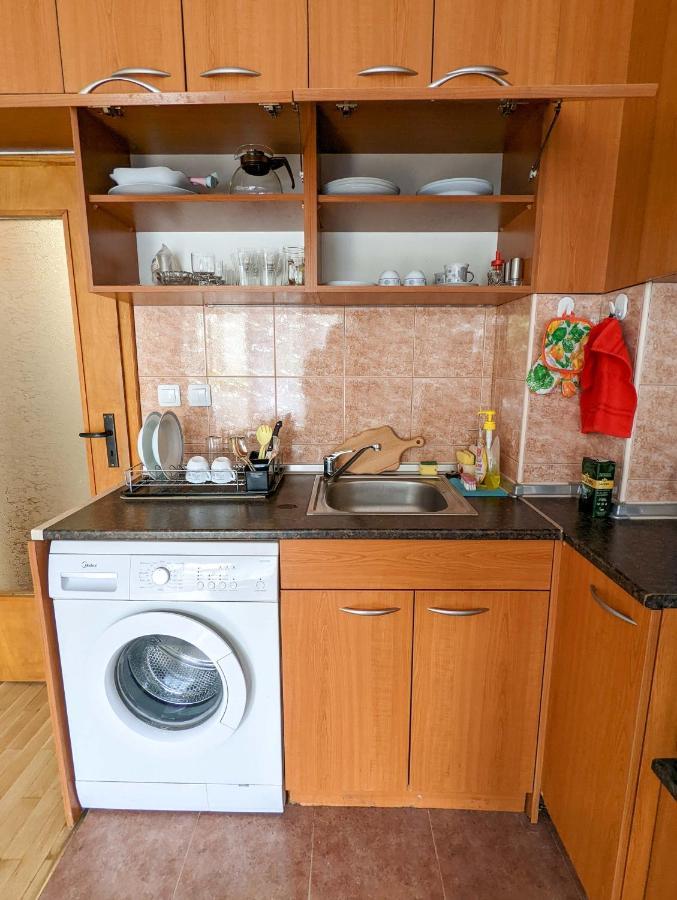 Top Center Relax, Ndk & Vitoshka Str, Free Secured Parking Sofia Exterior foto